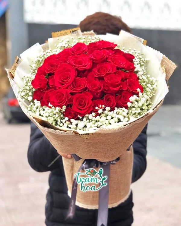 Bó Hoa Đỏ Thắm