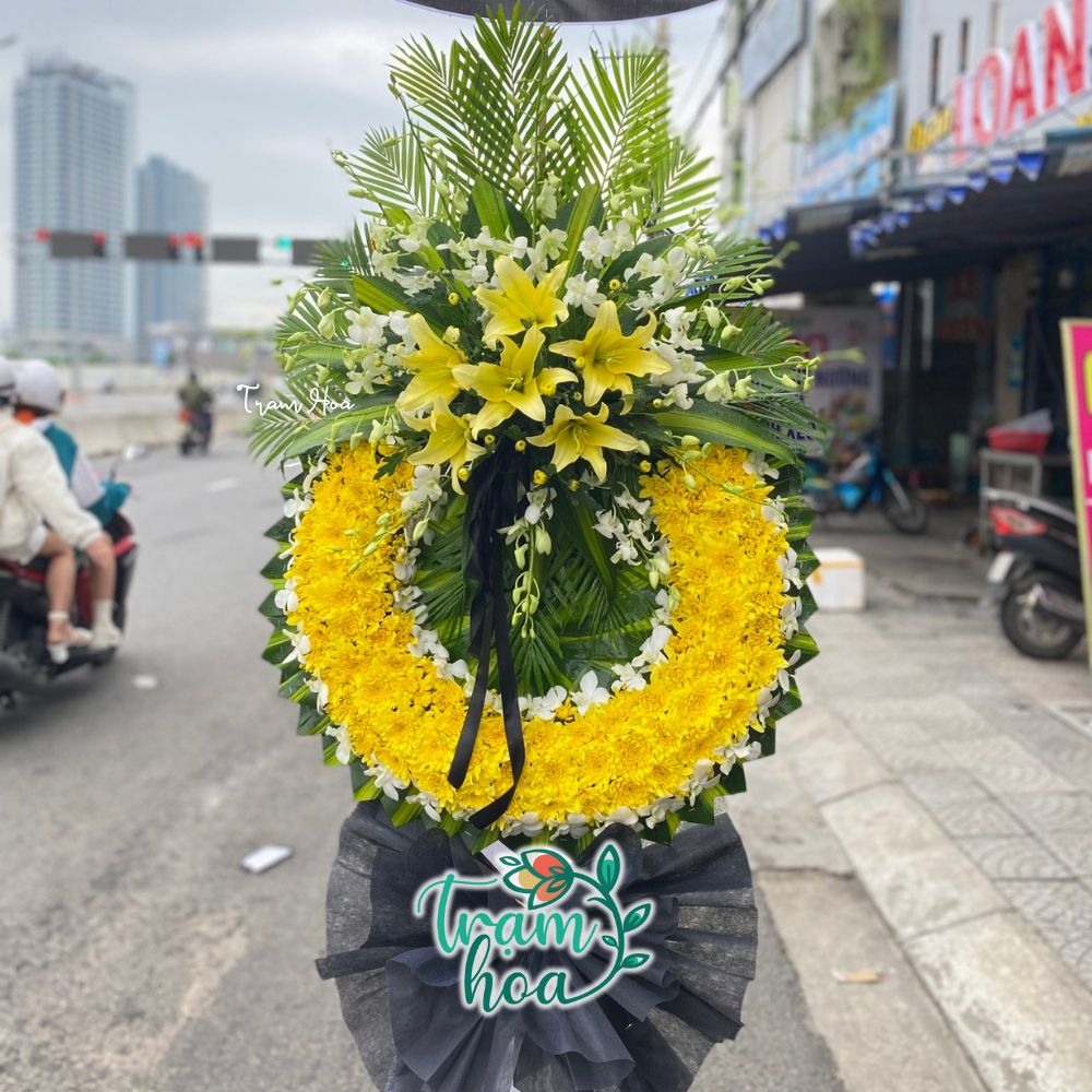 Hoa viếng tang lễ trang trọng tại Shop hoa tươi Nam Định - Trạm Hoa Nam Định