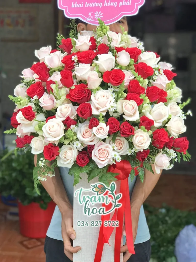 Lẵng Hoa Hạnh Phúc