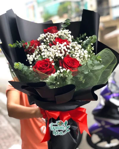 Sắc Đỏ Red Naomi