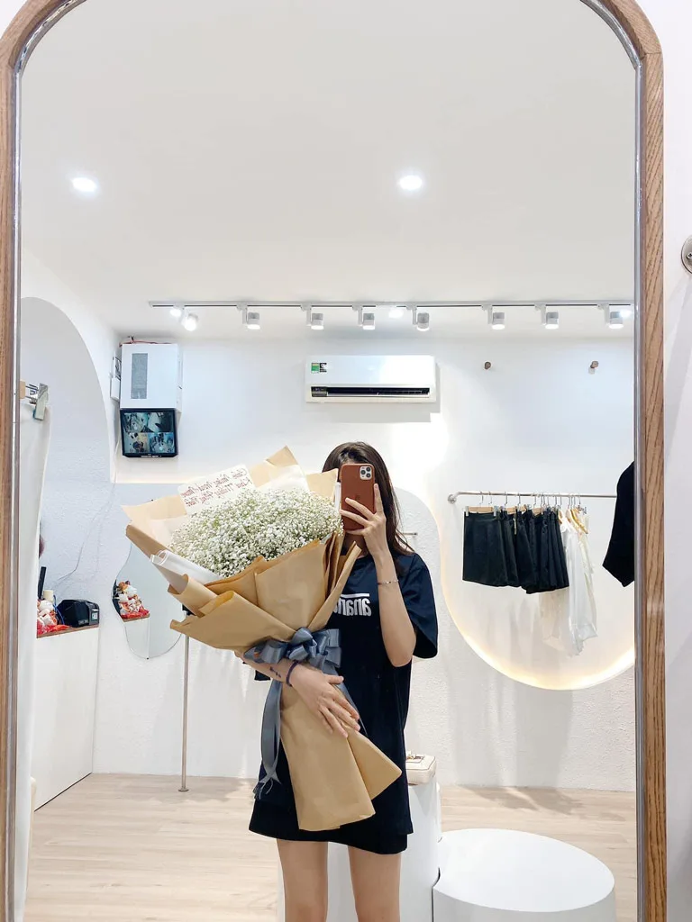 Feedback khach hang b089 BÓ HOA BABY TRẮNG - THUẦN KHIẾT YÊU THƯƠNG