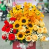 Lẵng hoa để bàn Nắng Mới