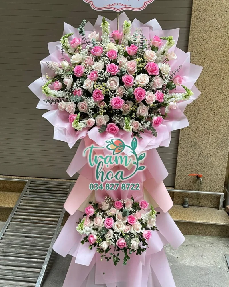 Kệ Hoa Chúc Mừng “Vạn Phúc” KT145 – Ngọt Ngào, Thanh Lịch & Đầy May Mắn