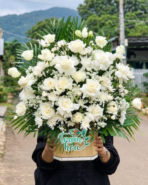 Lẵng Hoa Viếng Tang