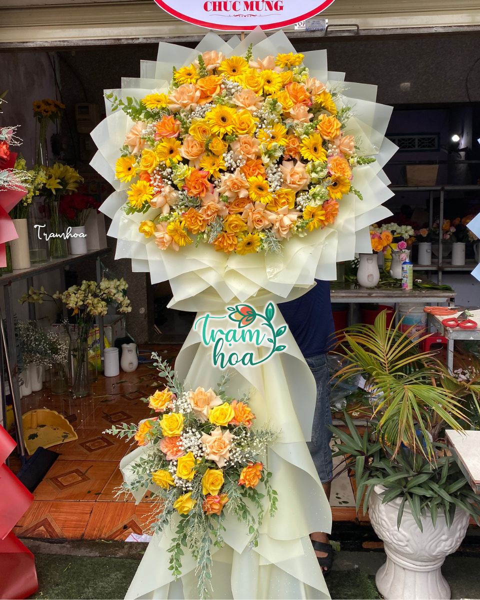 Kệ hoa chúc mừng khai trương, khởi công thiết kế độc quyền tại shop hoa tươi Tân Hồng
