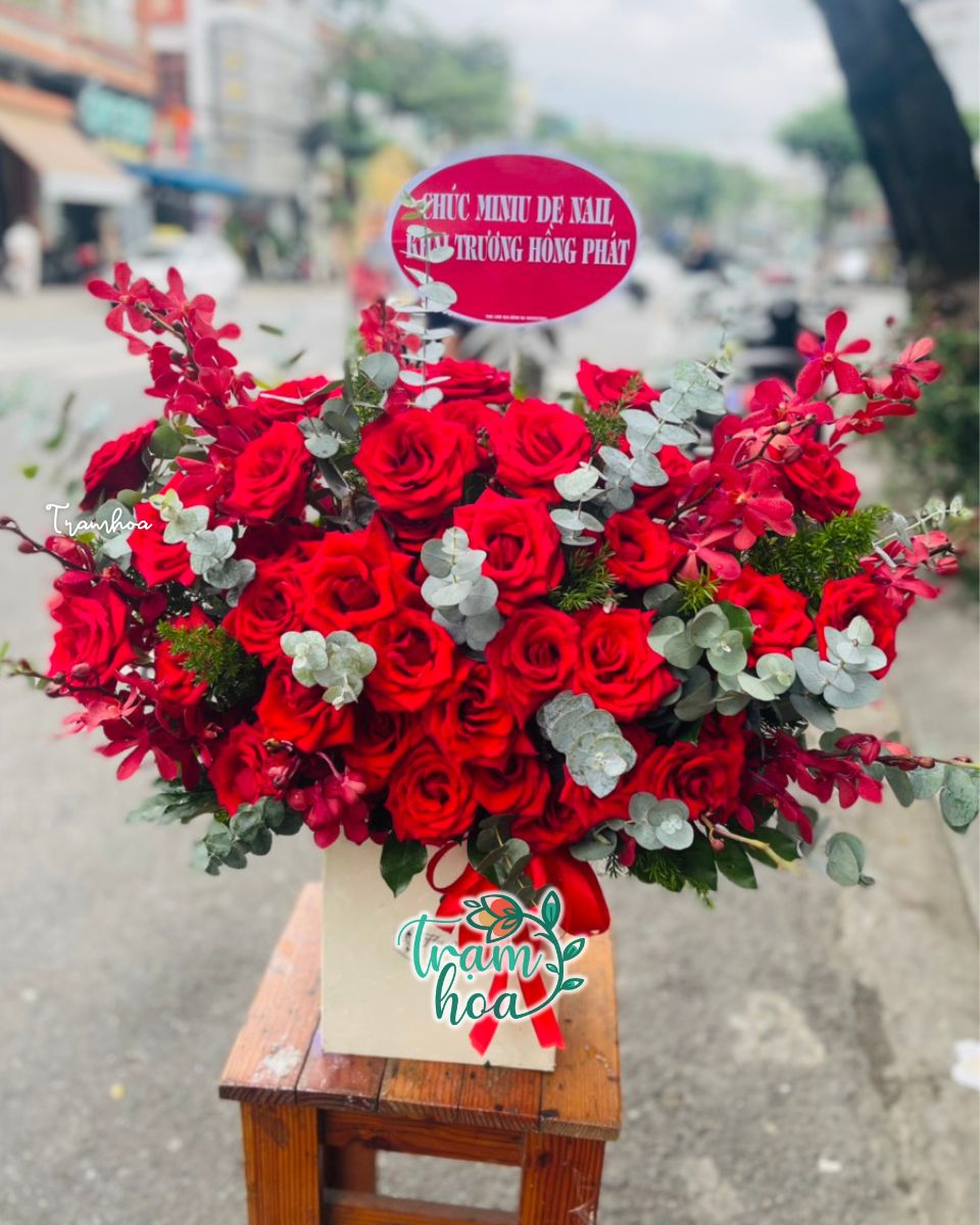 Dich vu dien hoa Dai Loc mang den cho khach hang trai nghiem dat hoa online thuan tien Dịch vụ điện hoa Đại Lộc mang đến cho khách hàng trải nghiệm đặt hoa online thuận tiện
