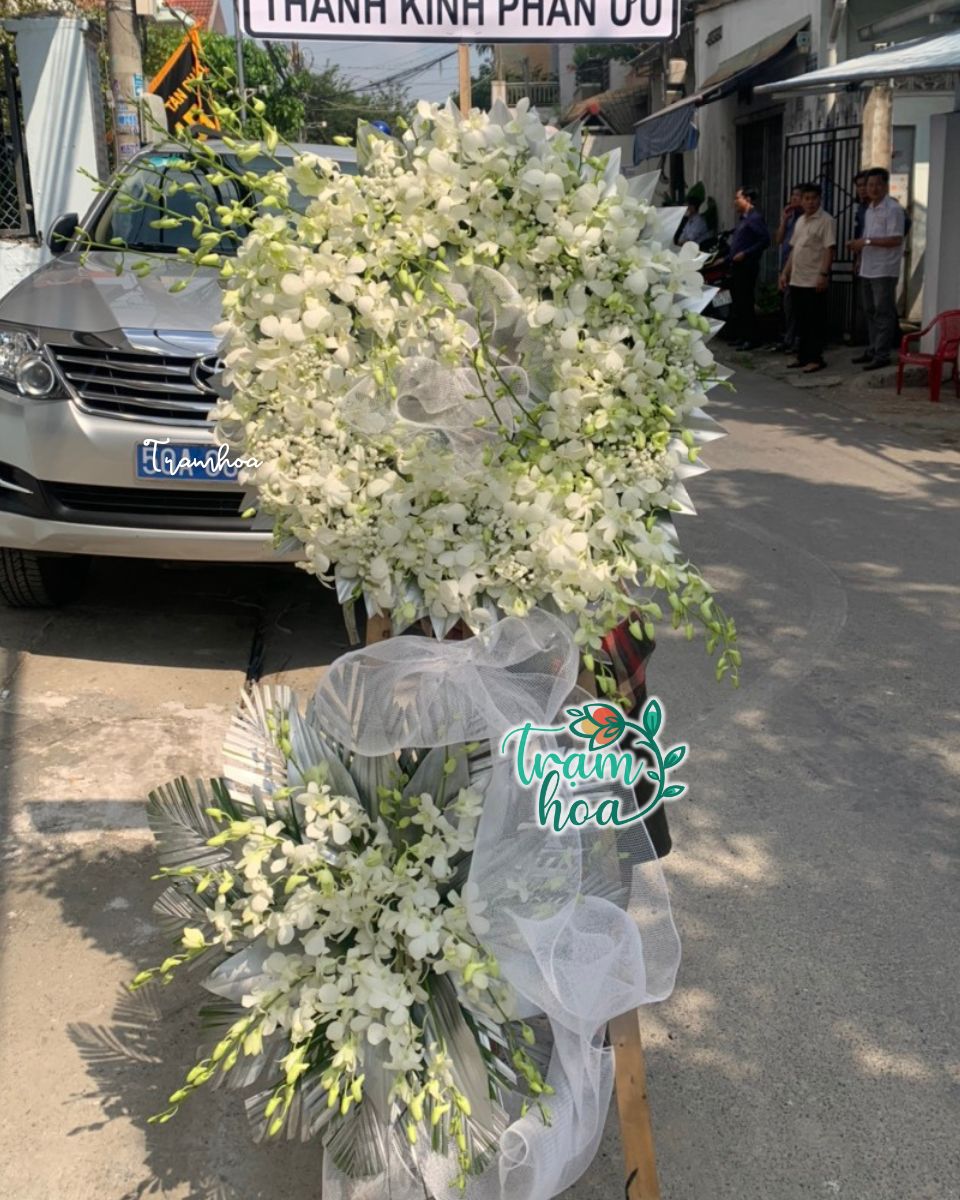 Dịch vụ hoa tang lễ giao gấp tại Shop hoa tươi Sa Đéc