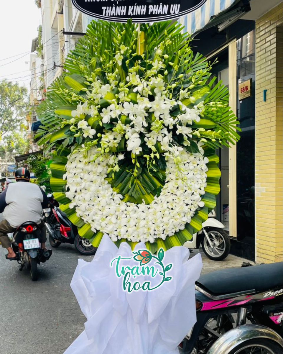 Shop hoa tuoi Van Ninh cung cap hoa vieng tang le giao tan noi Shop hoa tươi Vạn Ninh cung cấp hoa viếng tang lễ giao tận nơi