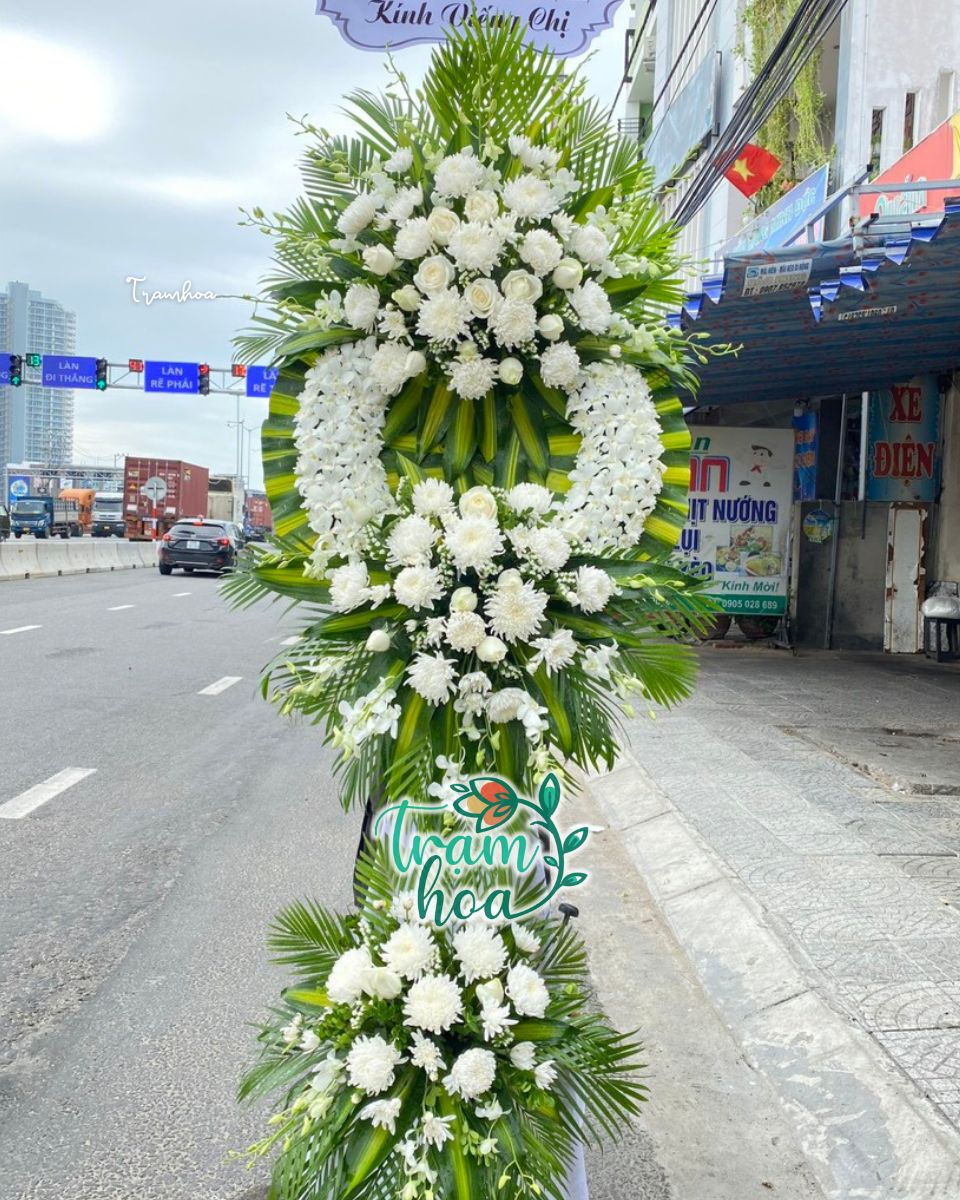 Hoa chia buon tai Tram Hoa Loc Ninh luon duoc tu van dung phong tuc tai dia phuong Hoa chia buồn tại Trạm Hoa Lộc Ninh luôn được tư vấn đúng phong tục tại địa phương