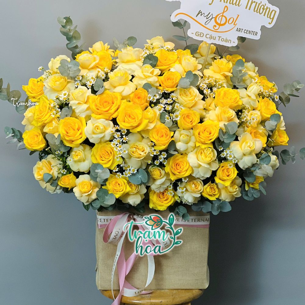 Mau hoa khai truong cua hang thu cung pet shop dep tai Tram Hoa