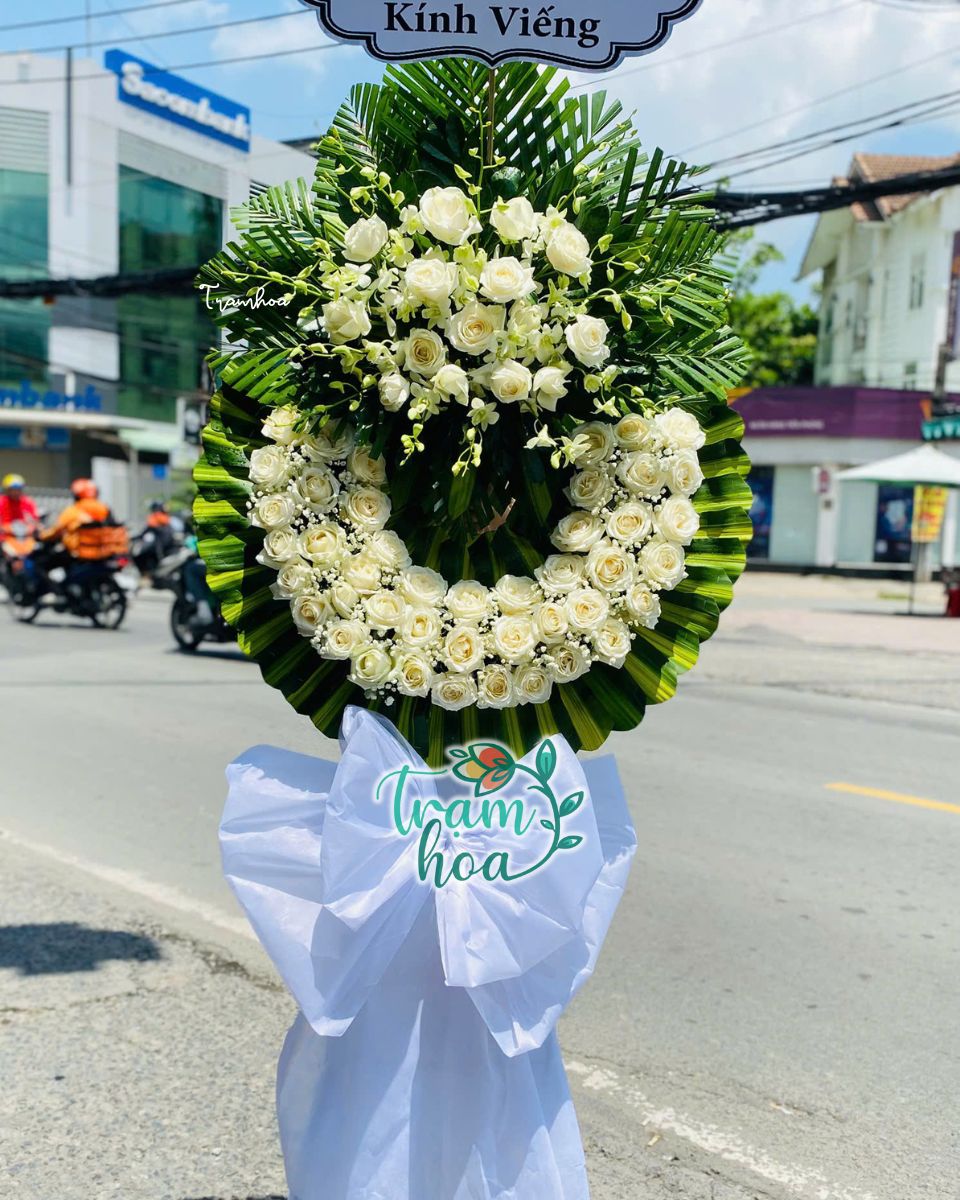 Hoa chia buon Thu Duc trang trong Hoa chia buồn Thủ Đức trang trọng