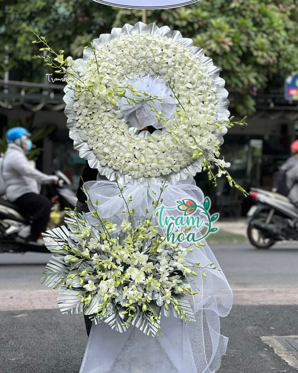 Vong hoa tang le Thu Duc hai tang Vòng hoa tang lễ Thủ Đức hai tầng
